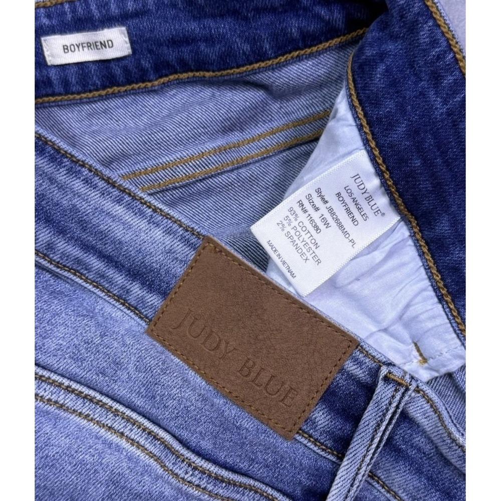 Judy Blue Jeans Womens 16W (34x30) Boyfriend Straight Slim Midrise Stretch USA - Picture 4 of 8